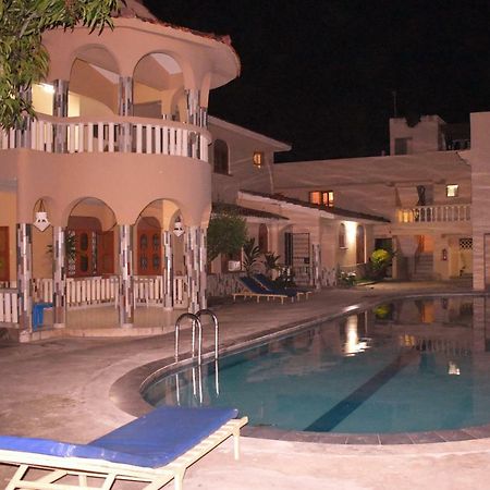 Leinmach House Nyali Hotel Mombasa Exterior foto