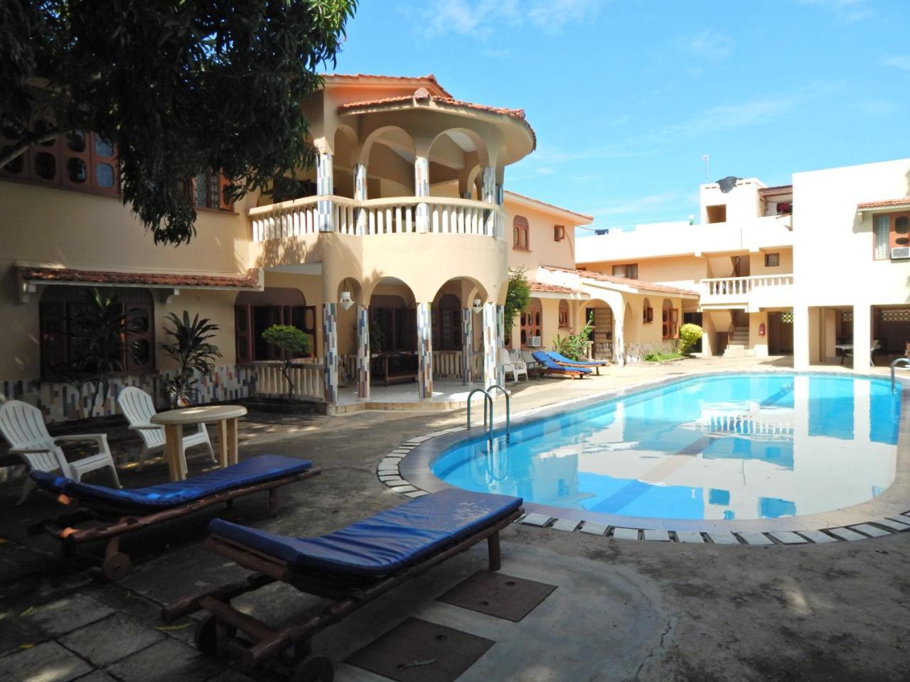 Leinmach House Nyali Hotel Mombasa Exterior foto
