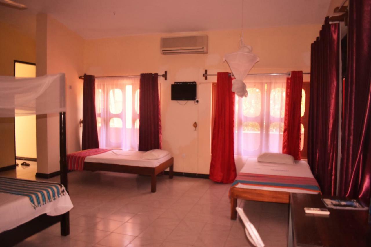 Leinmach House Nyali Hotel Mombasa Exterior foto