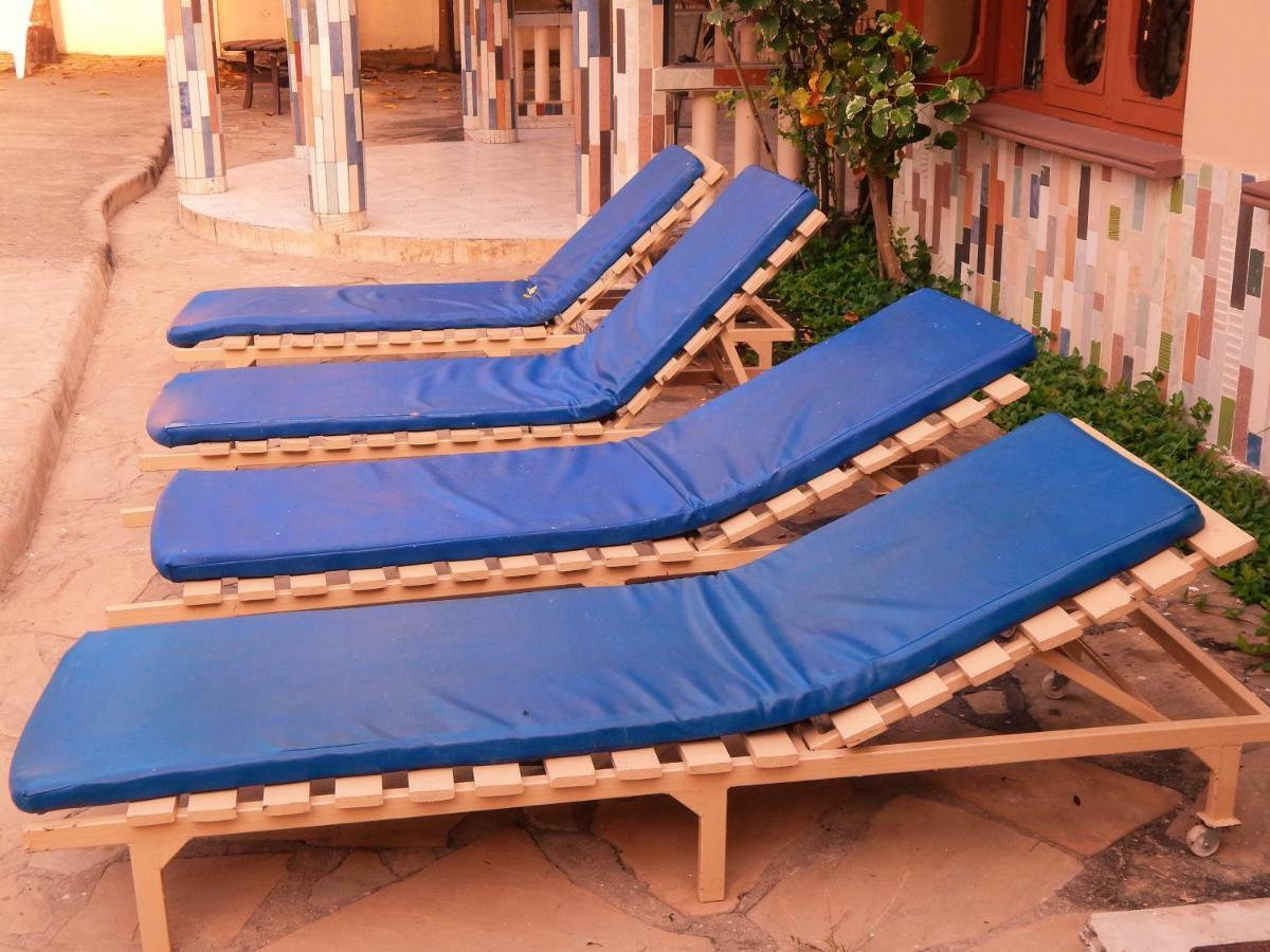 Leinmach House Nyali Hotel Mombasa Exterior foto